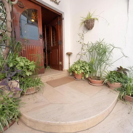 호텔 Kyrenia British Harbour 키레니아