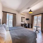 Kyrenia British Harbour Otel