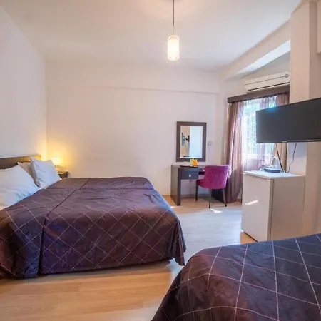 Kyrenia British Harbour 4* קיירניה