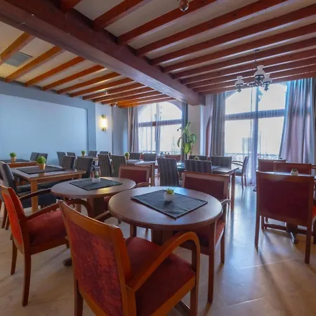 Hotel Kyrenia British Harbour