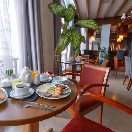 Kyrenia British Harbour 凯里尼亚