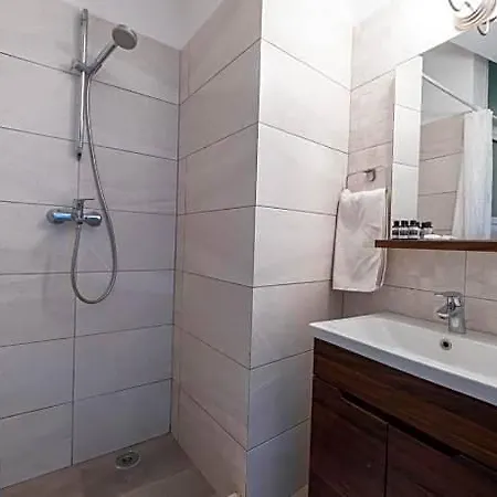 Kyrenia British Harbour Hotel 4*