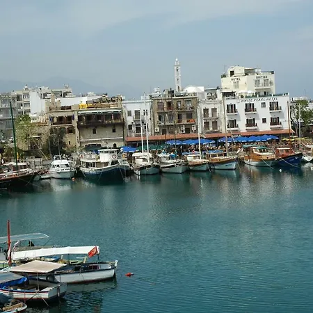 酒店 Kyrenia British Harbour 凯里尼亚