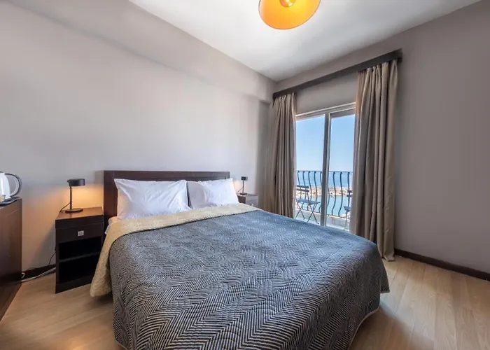 Kyrenia British Harbour 4*