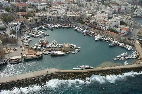 Kyrenia British Harbour Hotel