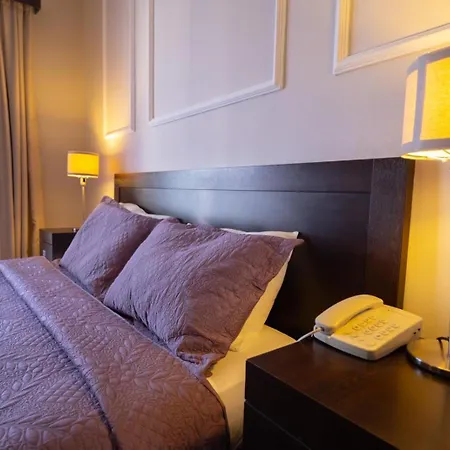 Kyrenia British Harbour Hotel 4*