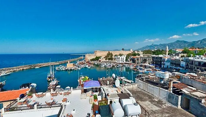 ホテル Kyrenia British Harbour